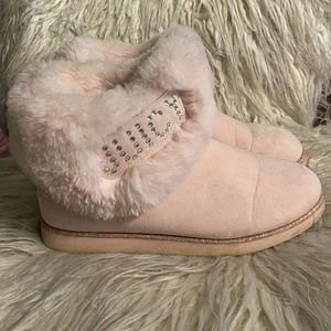Juicy Couture Pink Snow Boots